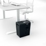Rexel Secure X10 distruggi documenti Triturazione incrociata 70 dB Nero (2020124EU)
