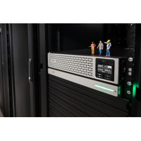 APC SMART-UPS SRT LI-ION 3000VA RM ACCS Doppia conversione (online) 3 kVA 2700 W 8 presa(e) AC (SRT3000UXI-NCLI)