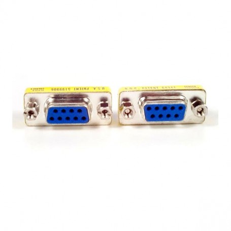 StarTech.com Slimline Gender Changer DB9F to DB9F (GC9SF)