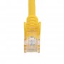 StarTech.com Cavo di Rete da 5m Giallo Cat5e Ethernet RJ45 Antigroviglio (45PAT5MYL)