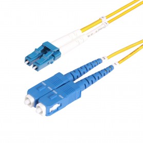 StarTech.com Cavo in fibra ottica duplex monomodale OS2 da LC a SC (UPC) da 5 m, 9/125µm, 100G, Insensibile alla piegatura, Bas